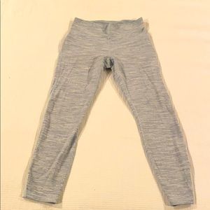 Lululemon 7/8 workout pants